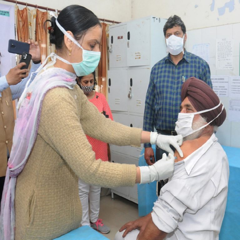 PVT HOSPITALS NOT EMPANELED UNDER ANY GOVT SCHEME CAN ACT AS VACCINATION CENTRE