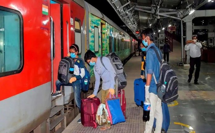 Indian Railways Now there will be no fine for catching a train from any station! Know these rules of IRCTC