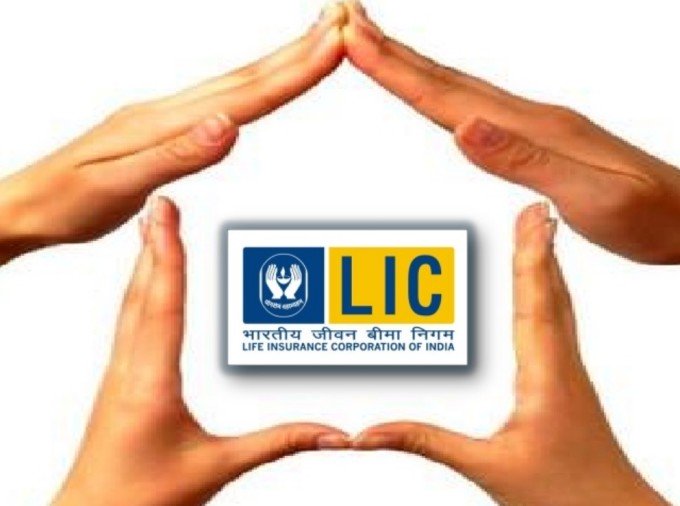 Investors are shocked by the LIC stock’s IPO listing, which has a 9 percent broken share.