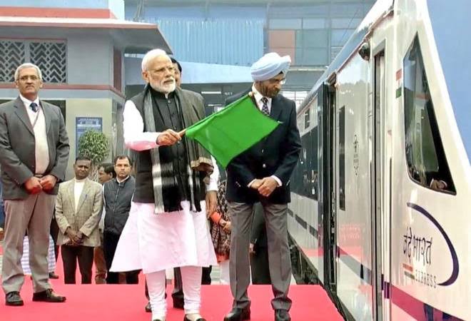 Indian Railways: PM Modi will give great news to crores of railway passengers tomorrow, one year old promise will be fulfilled
