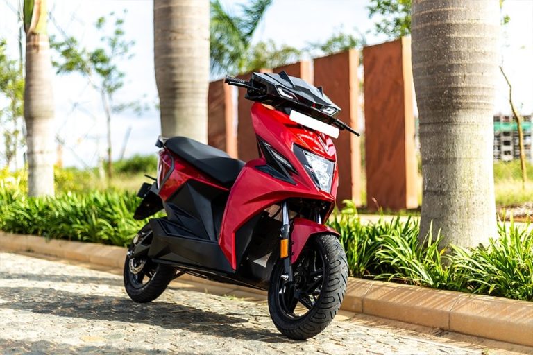 Electric scooter by Simple One launched with starting price of Rs 1.45 lakh