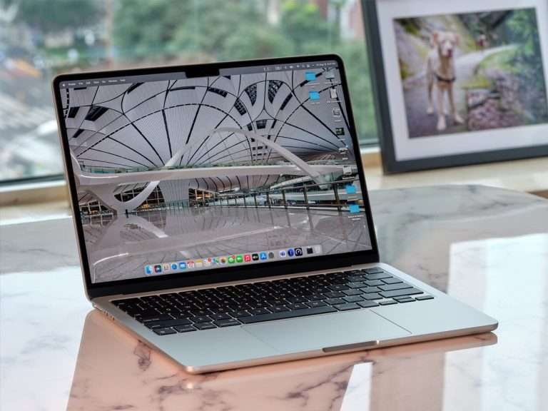 Price of the Apple MacBook Air M2 has dropped by Rs 20,000 in India