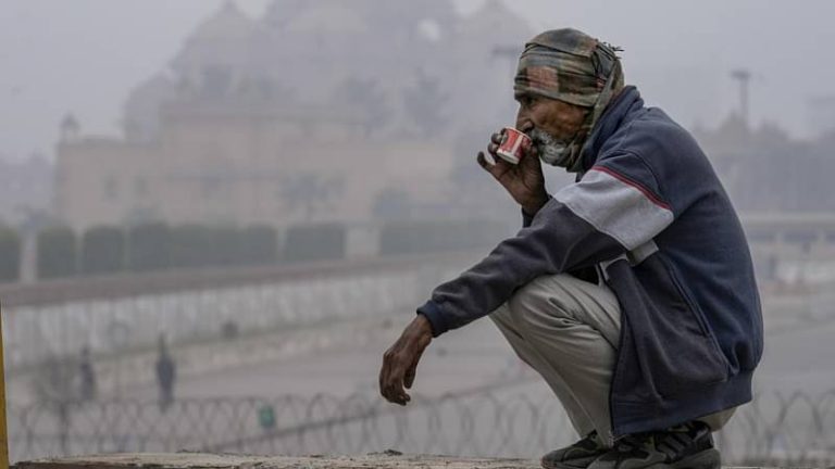 Embracing the Chill: Delhi Sardi  and the Magic of the Season