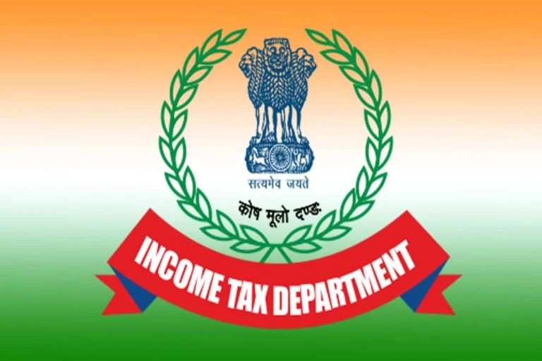 Income Tax Dept monitors 40,000 taxpayers check if you’re on the list!