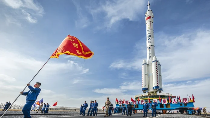 China’s astronauts prep for moon