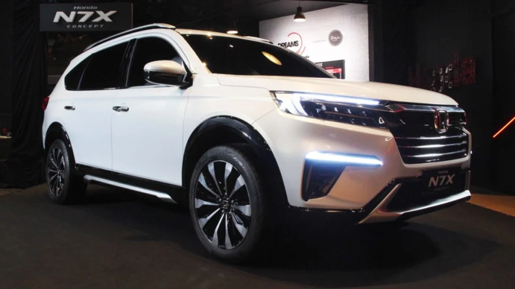 Honda SUV with seven seats