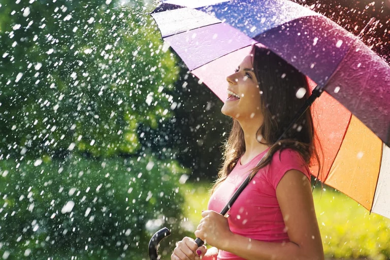 5 Tips to Stay Healthy This Monsoon