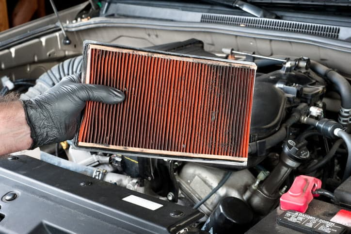 Maintain the cleanliness of the air filter.
